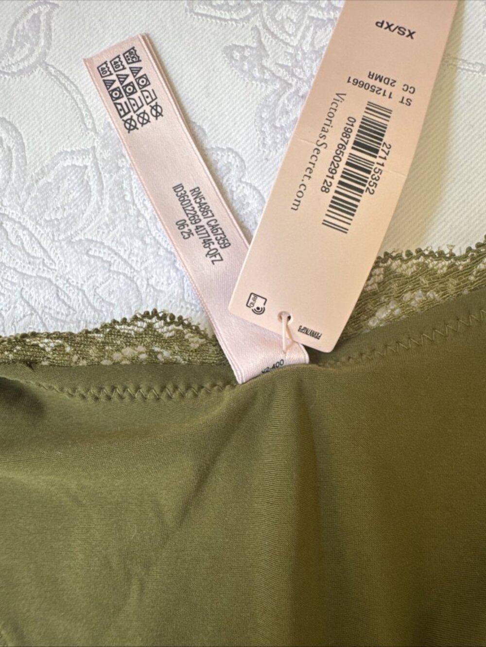 VICTORIA'S SECRET XS GREEN SILKY DREAM ANGELS LACE HI LEG BRAZILIAN PANTIES NWT - Picture 6 of 8